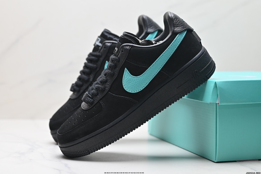 Nike Air Force 1 Shoes